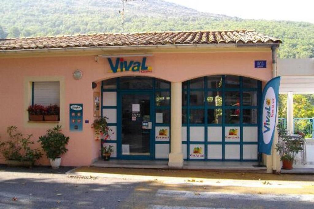 Joli Studio Entre Mer Et Montagne Proche De Nice Bouyon Buitenkant foto